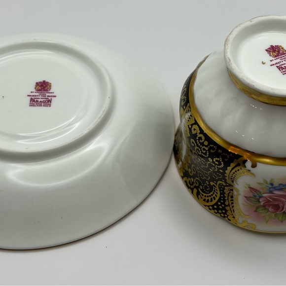 PARAGON Red And Pink CABBAGE Rose Tea Cup & Saucer On Black & Gold MINT!
